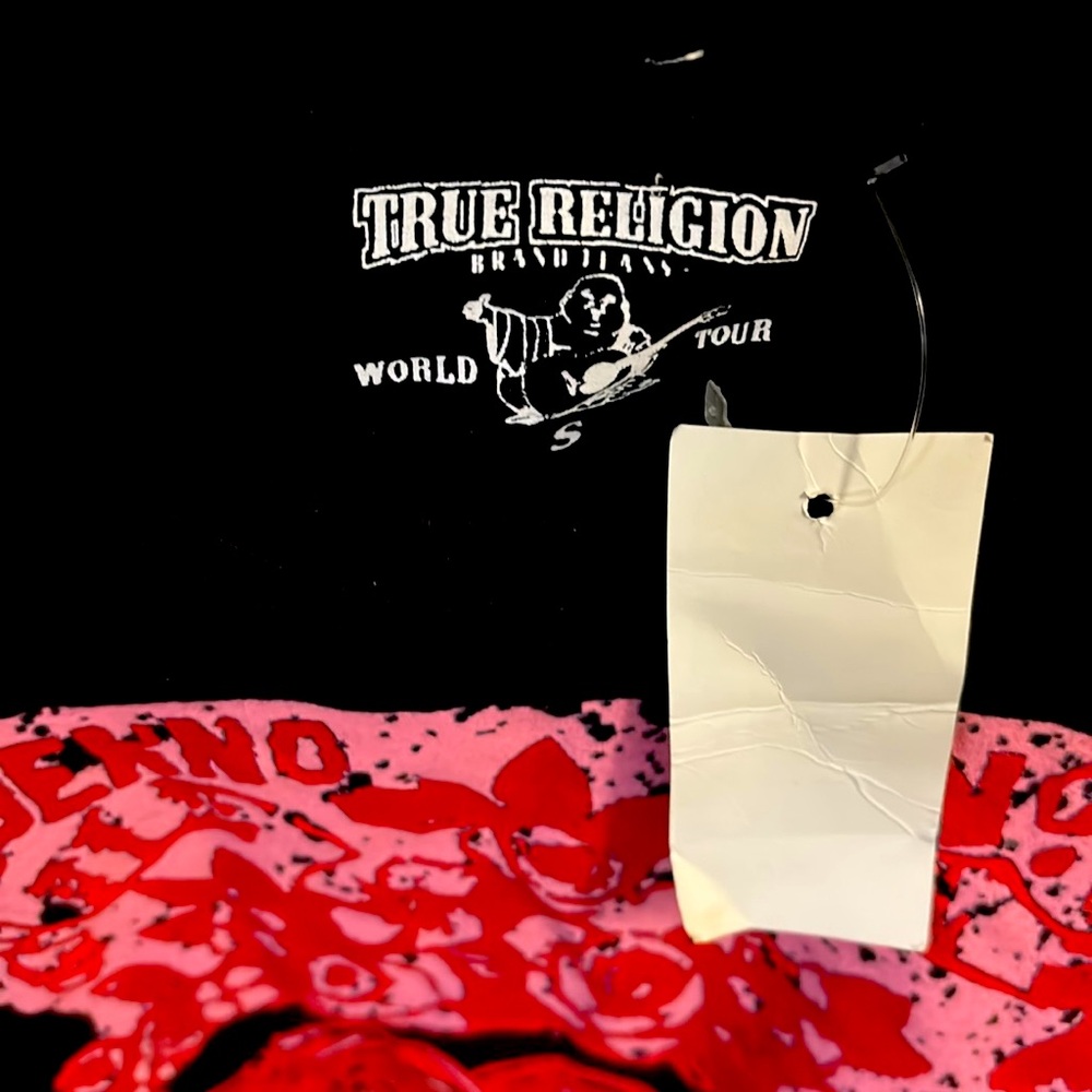 True Religion Women's Black and Red Graphic Tee - Picture 5 of 7